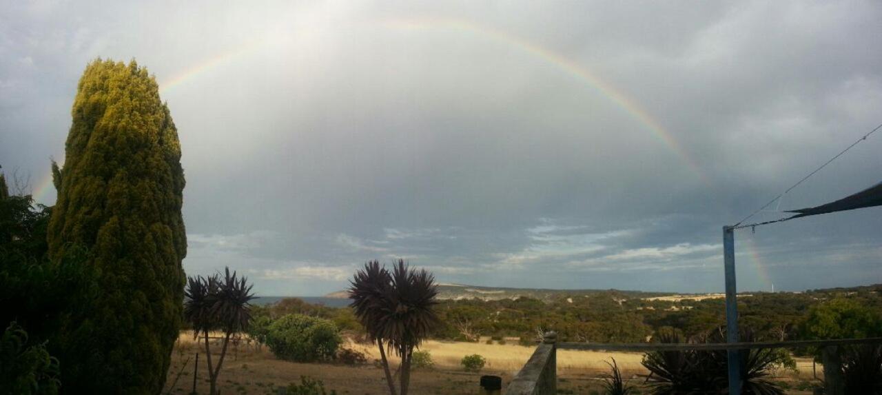 Salty Air Apartments Kingscote Kangaroo Island Exterior foto